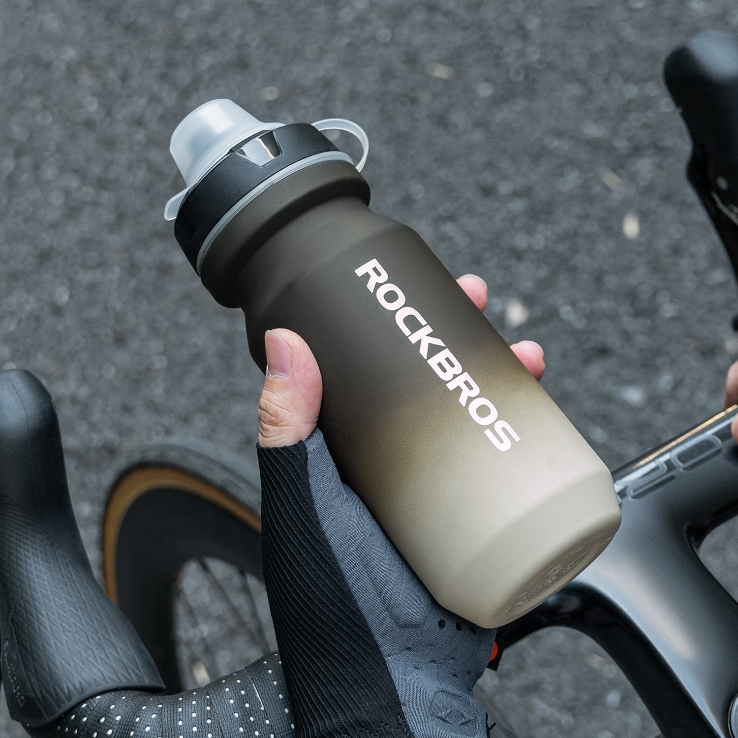 Bidony rowerowa z otwieraną pokrywką 600/750 ml - Image 12