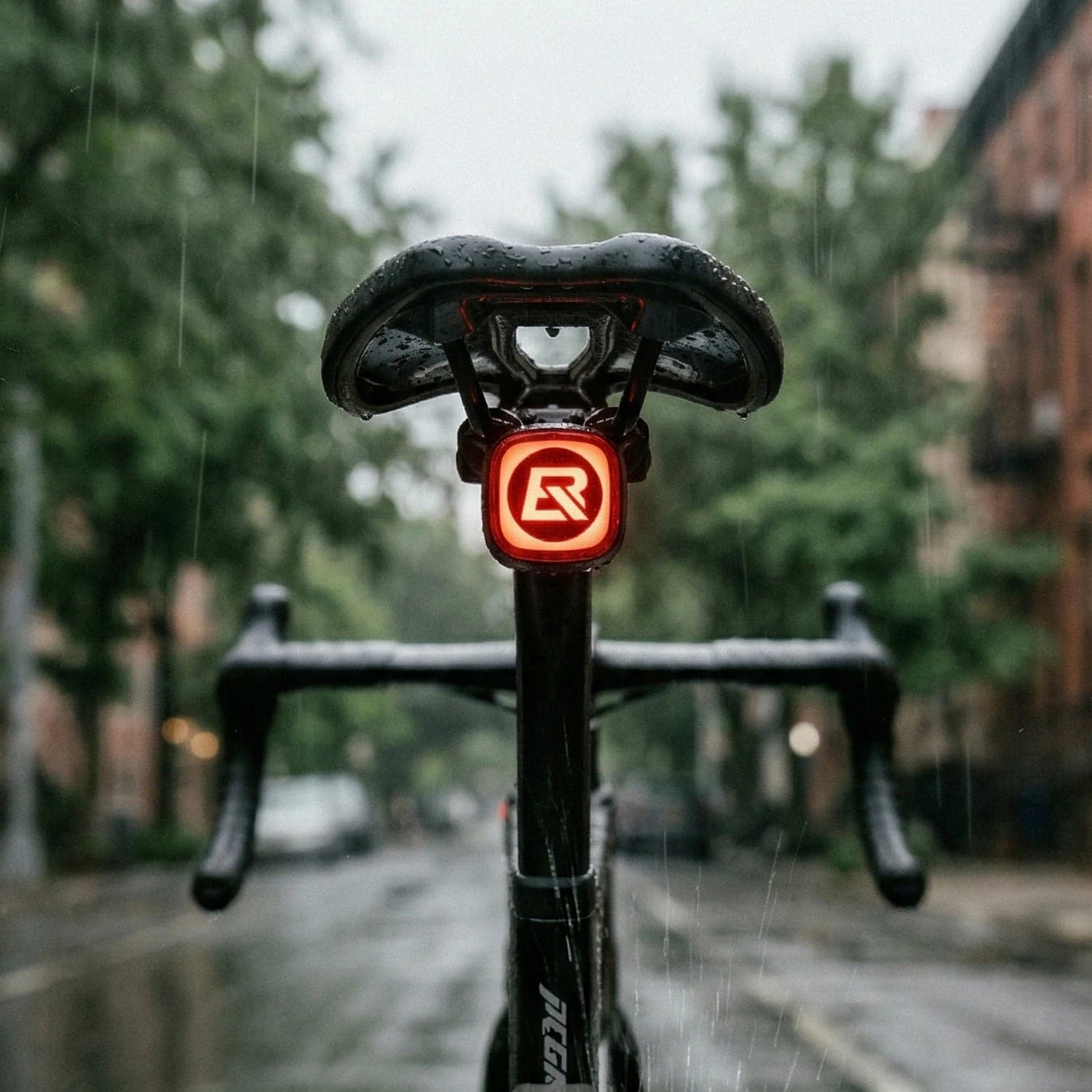 Lampka Rowerowa Tylna Emoji z Inteligentnym Czujnikiem Hamowania-Q2MAX - Image 40