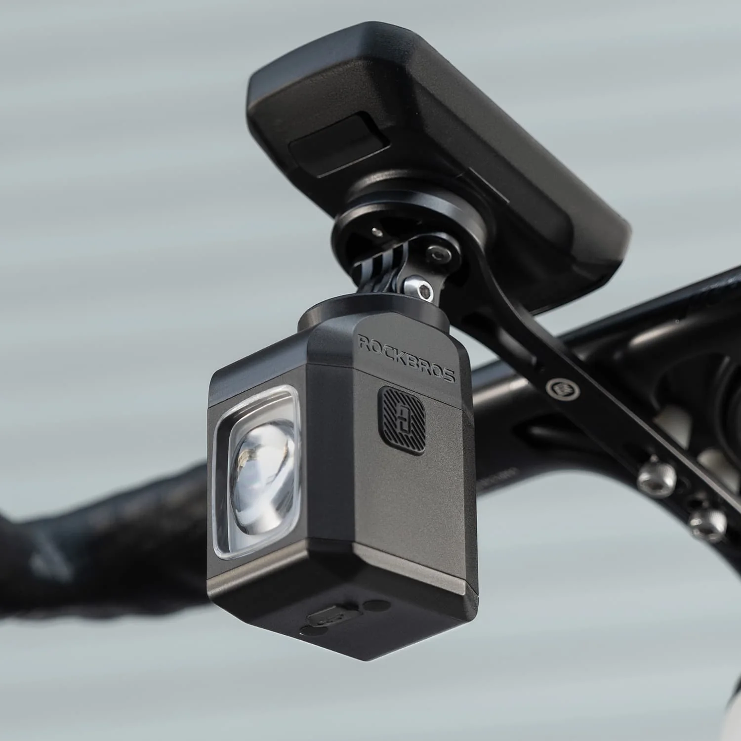 Przednia Lampa Rowerowa z Pilotem Wysoka Jasność 1600LM-M8 - Image 6