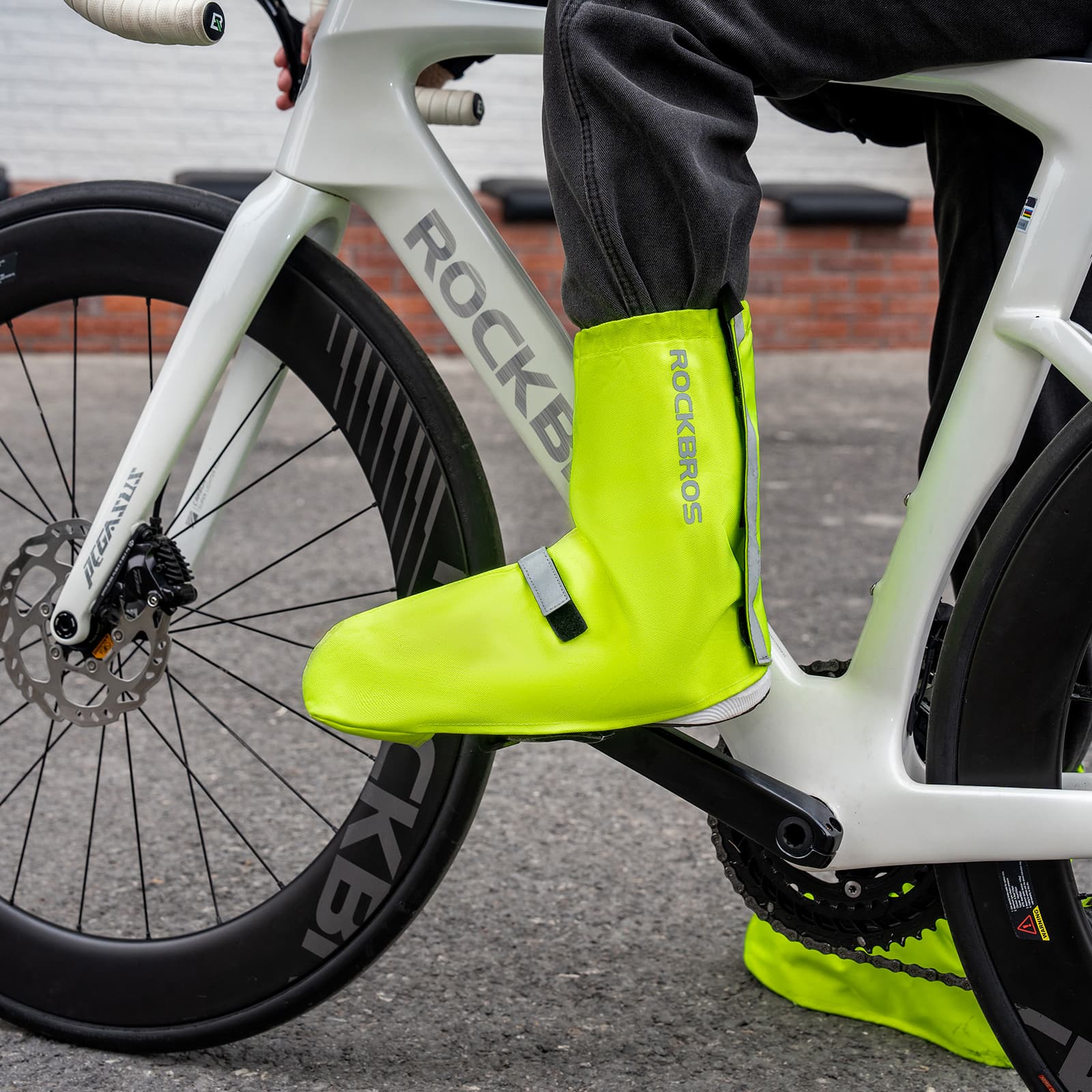 Zimowe Ochraniacze na Buty Rowerowe Ciepłe i Odblaskowe-D91 - Image 7